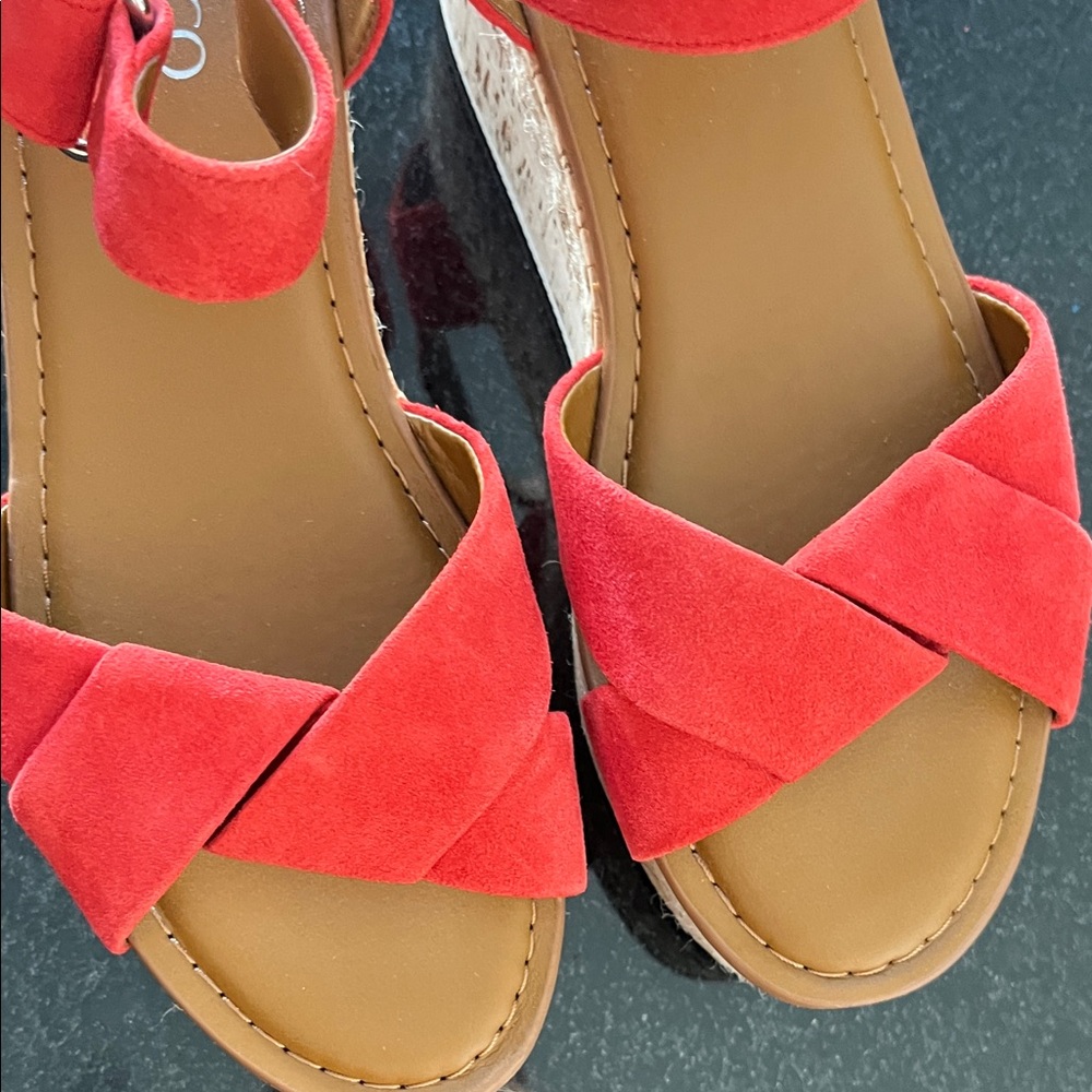 Franco Sarto Nelly Rex Red Suede Wedge Sandals Sz-7 - Picture 5 of 7